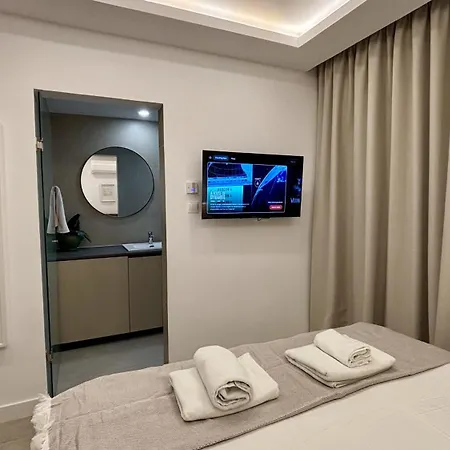 White Arches By Trulycyprus Apartment